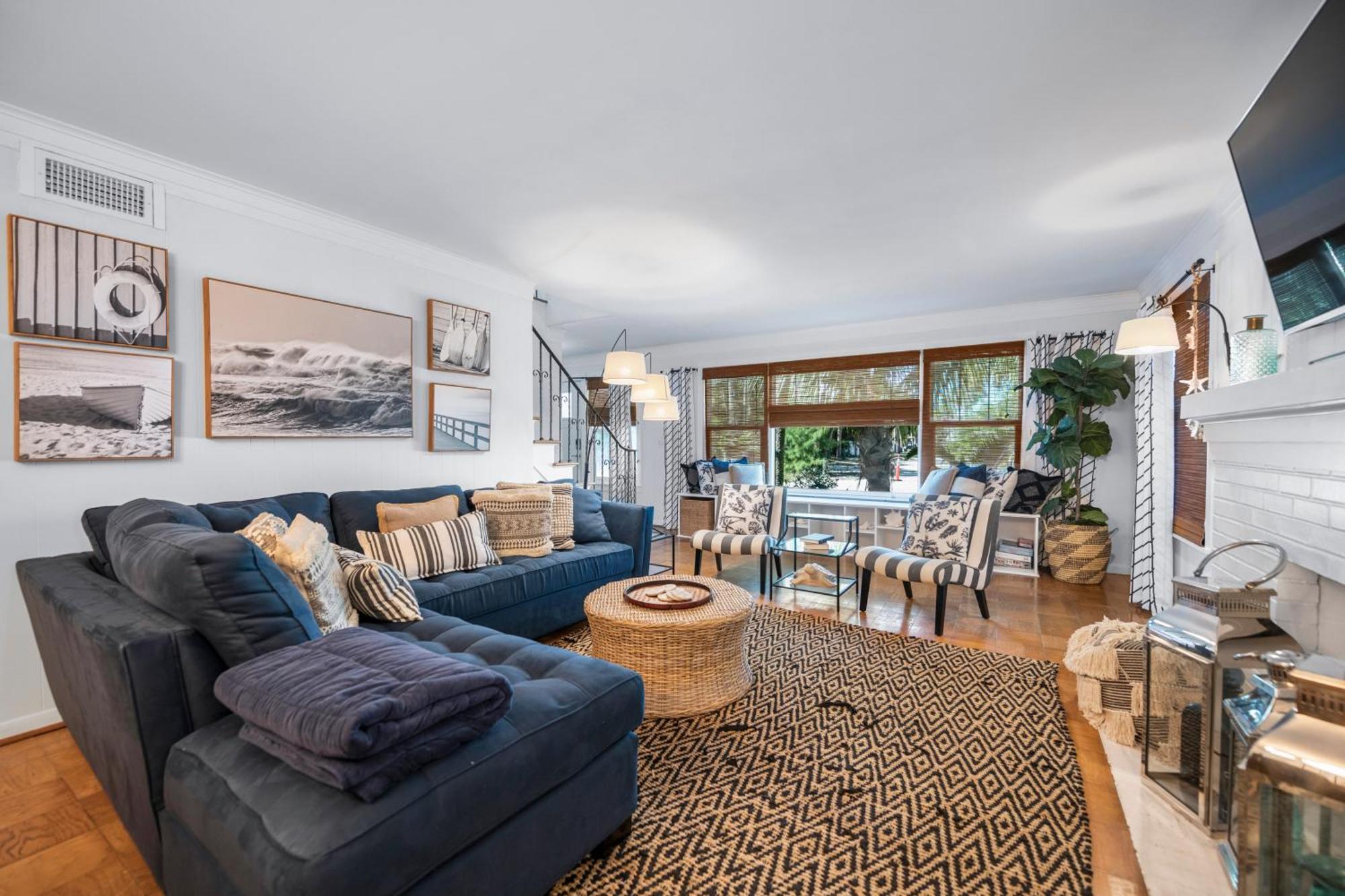 Sandy Pants - Designer Beach Chic Home Steps To Beach Backyard Oasis W Heated Pool Anna Maria Extérieur photo